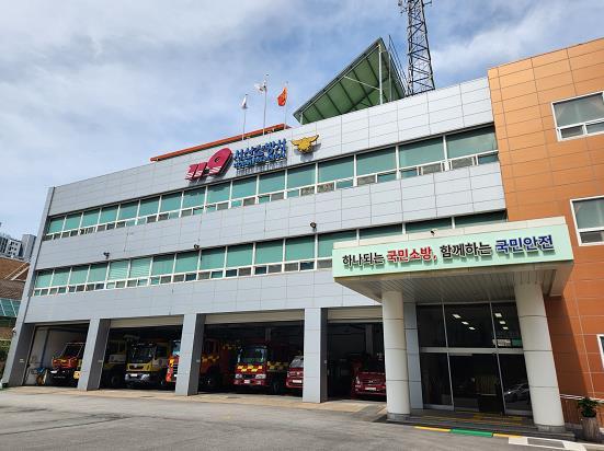 “출동 1초를 지킨다”...서산소방서, 차고셔터 안전점검 전면 실시